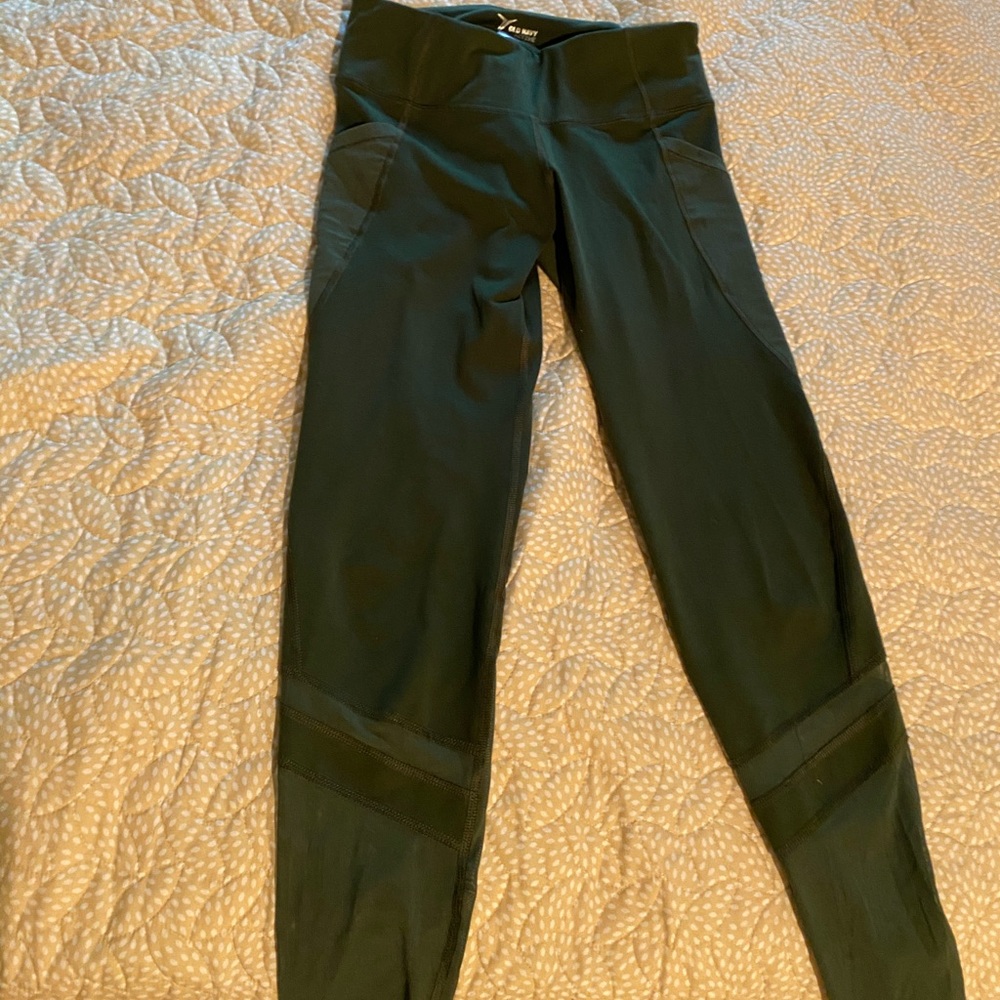 Workout capris